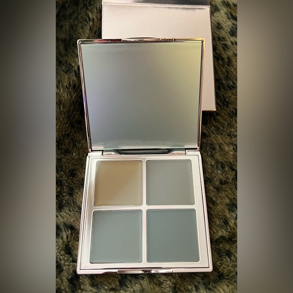Ace Beaute Ultimate Sculpt Face Palette - Picture 3 of 4